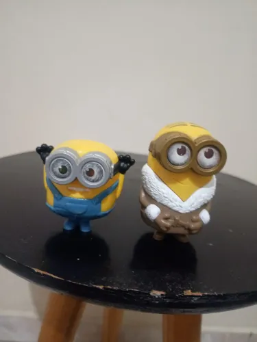 Boneco minions
