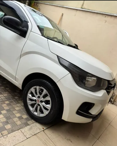 Fiat Mobi Like 1.0 Fire Flex 5P. 2020