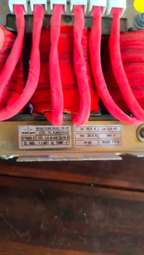 Reatância de Rede Trifásica Pólux transformar 1,1kv