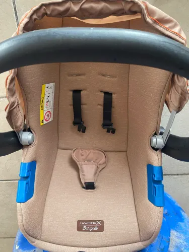Bebê conforto burigoto