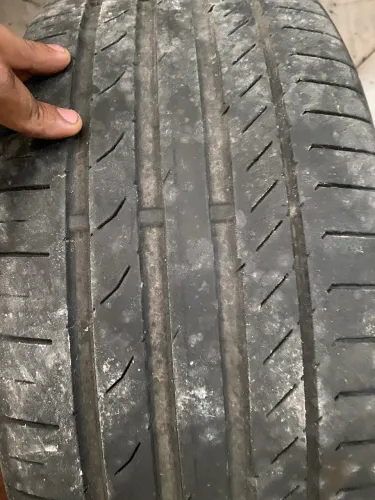 2 Pneus 225/45 r18