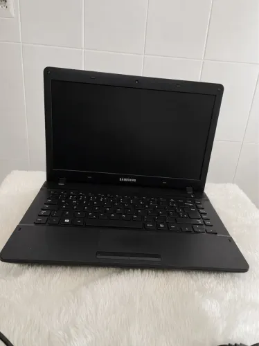 NOTEBOOK ACOMPANHA 2 MOUSES 