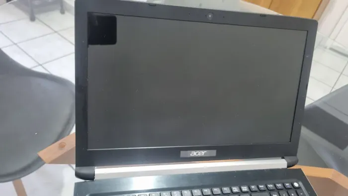 Notebook Acer Aspire 5 Core i5 8GB ? Para Conserto ou Peças
