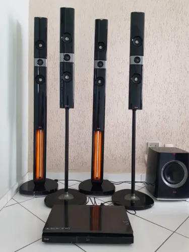 Título: Home Theater LG BH9630TW 5.1 - Caixas + Sub + Blu-ray - Para Técnico/Projeto