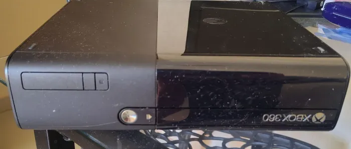 Vendo XBOX 360 Slim