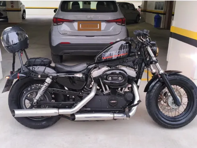 HARLEY-DAVIDSON SPORTSTER FORTY-EIGHT XL1200 - R$ 39.900,00