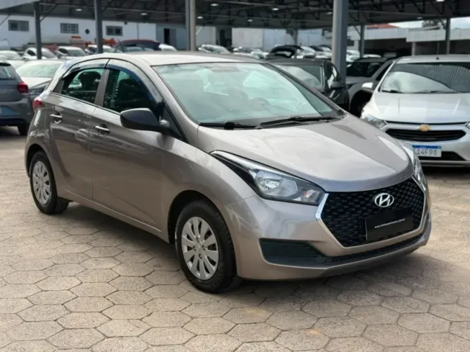 Hyundai HB20 Unique 1.0 Flex 12V Mec. 2019