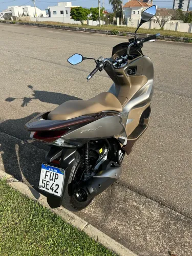 PCX 2022 muito nova