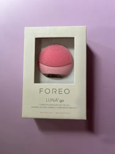 Escova elétrica de limpeza facial Foreo