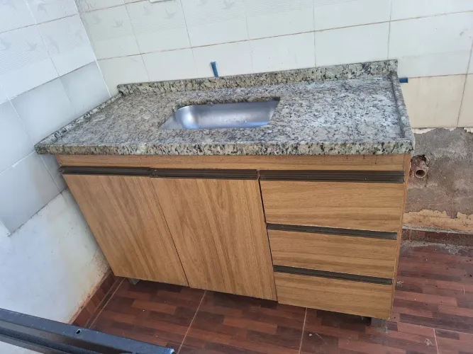 Pia de Granito com Cuba e Gabinete