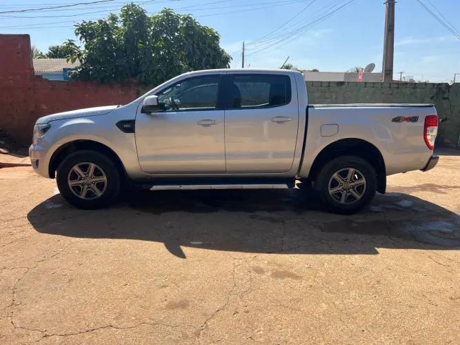 Ford Ranger XLS 2.2 4X4 CD Diesel Aut. 2021