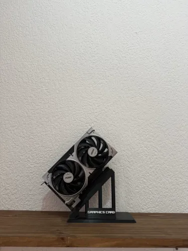 RTX 5050 8gb MSI 2x ventus