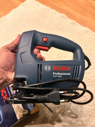 VENDO - Serra Tico-Tico Bosch Professional GST 650 (450W)
