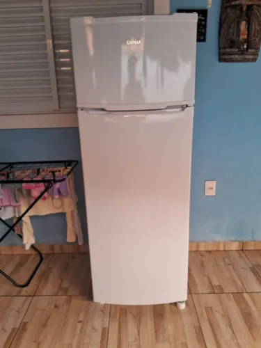 Geladeira consul 336L