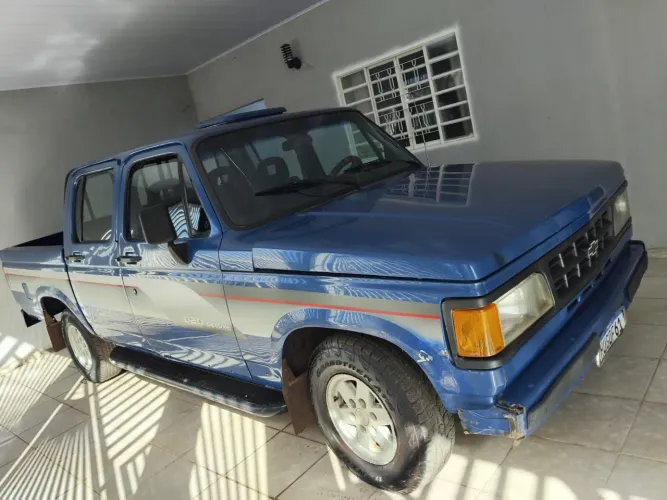 Chevrolet D-20 S / Luxe 3.9/4.0 Diesel 1993
