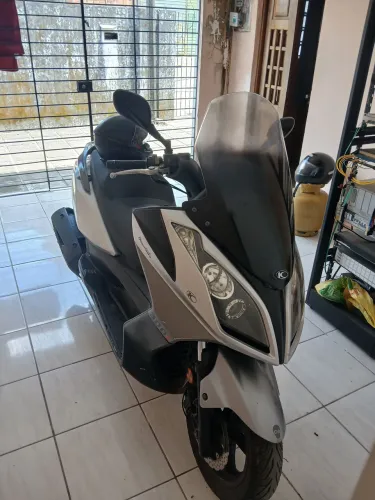 Kymko Downtown 300i