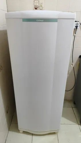 Geladeira Consul degelo seco com 261litros