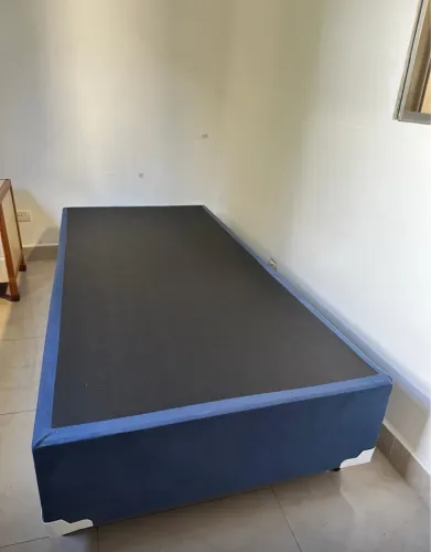 Cama box em ótimo estado !!