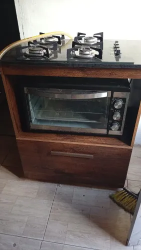 Cooktop 4 bocas mais um armario