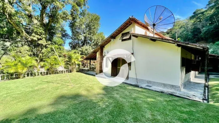 Sítio com 4 dormitórios à venda, 70000 m² por R$ 1.200.000,00 - Engenho do Mato - Niterói/