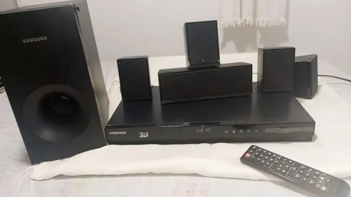 Home Theater Samsung Blu-ray 3D 500W completo 