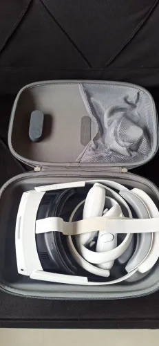 Óculos VR Pico 4 ( Equivalente Meta Quest 3)