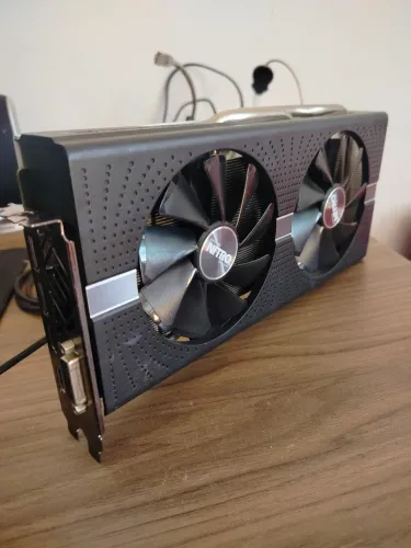 Rx 580 8gb Sapphire. (Leia o anúncio).