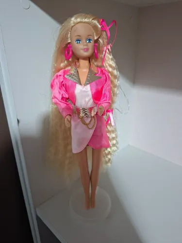 Barbie Petra Genérica