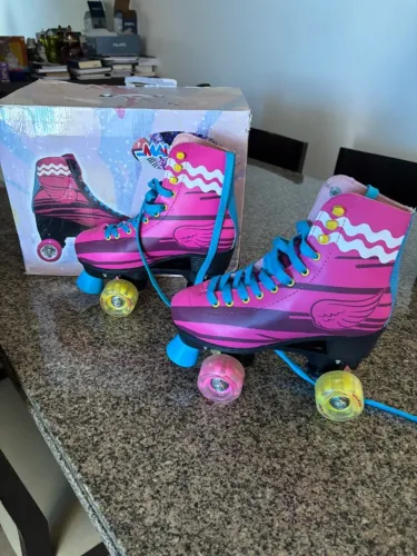 Patins tam 35-37 Eu Sou Luna Rodas brilham