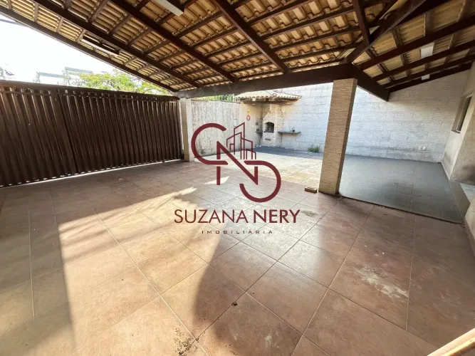 Casa comercial em Lagoa Nova