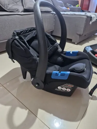 Cadeirinha Burigotto (0 Até 13kg) + Isofix