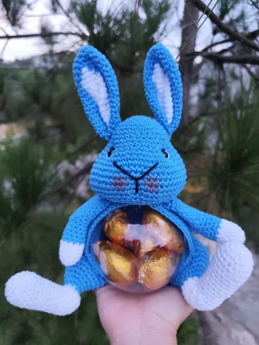 Coelho de Páscoa Amigurumi