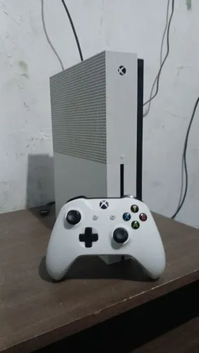 XBOX ONE S 1 TERA DE MEMÓRIA