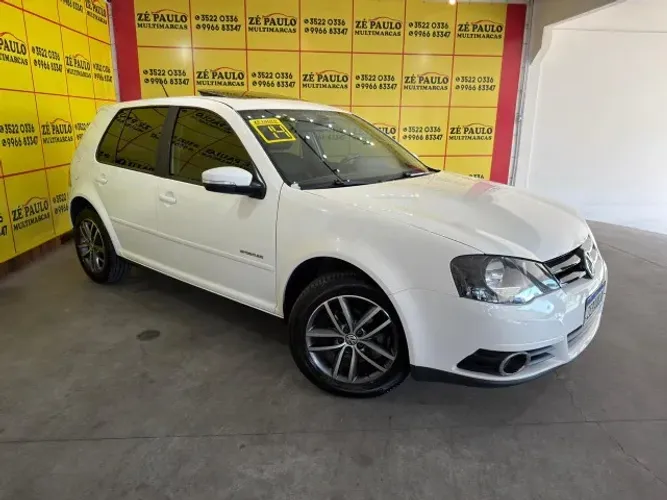 Golf Sportline 1.6 (Limited Edition) 2014  - Com teto solar 