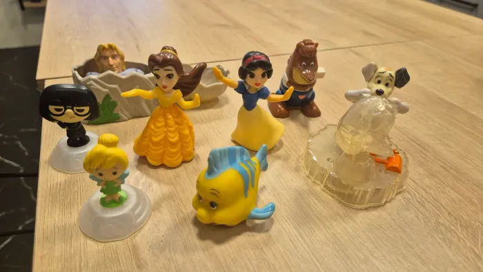 Itens disney mcdonalds 