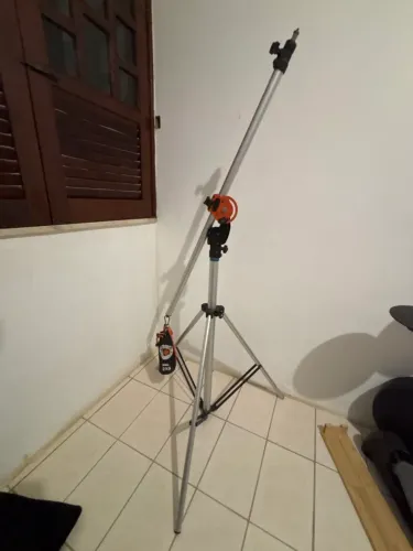 Tripé girafa mako profissional alumínio grande com bolsa de areia
