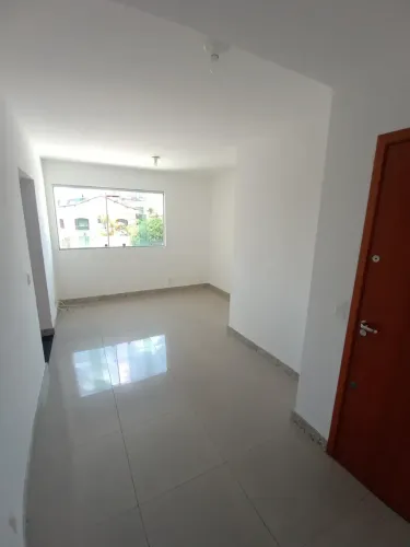 Imóvel para aluguel tem 72 metros quadrados com 3 quartos em Cachoeirinha - Belo Horizonte
