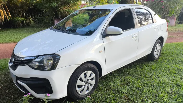 Toyota Etios X Sedan 1.5 Flex 16V 4P Mec. 2020