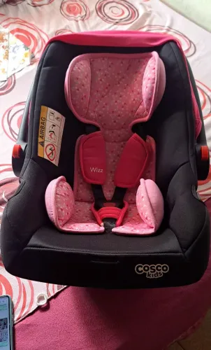 Bebê conforto desapego