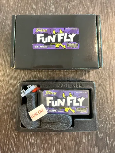 Bateria Lipo Tattu Fun Fly 4S 1550mah 100C. Bateria p/ drone FPV.