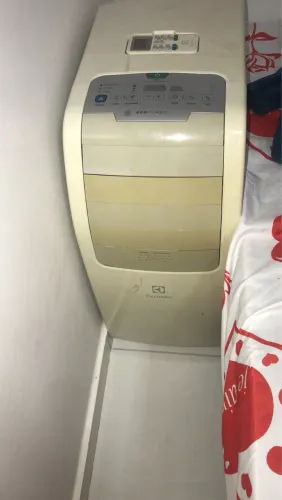 Vende-se ar-condicionado portátil