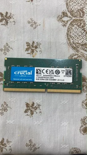 Memória RAM verde 8GB 1 Crucial CT8G4SFS832A
