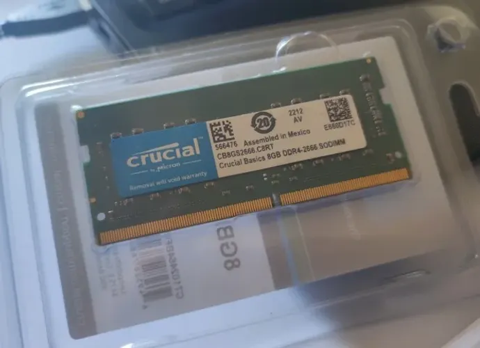 Memória Crucial Notebook Ddr4 2666 8gb modelo Cb8gs2666.c8rt