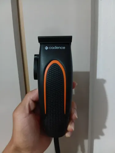 MÁQUINA DE CORTAR CABELO À VENDA!