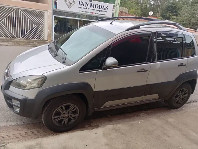 Fiat Idea Advent./ Adv.locker 1.8 MPI Flex 5P 2012