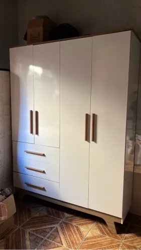 Guarda roupa infantil