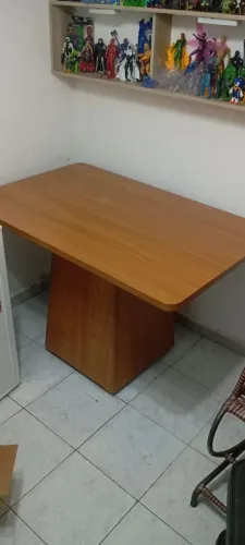 Mesa de jantar madeira bruta PLANEJADA