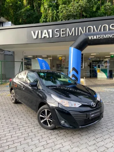 Toyota Yaris XS Connect Sedan 1.5 Flex 16V AUT 2022