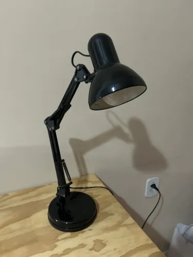 Luminária preta Tok Stok