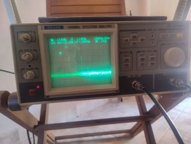 Analisador de espectro minipa DSA 8400